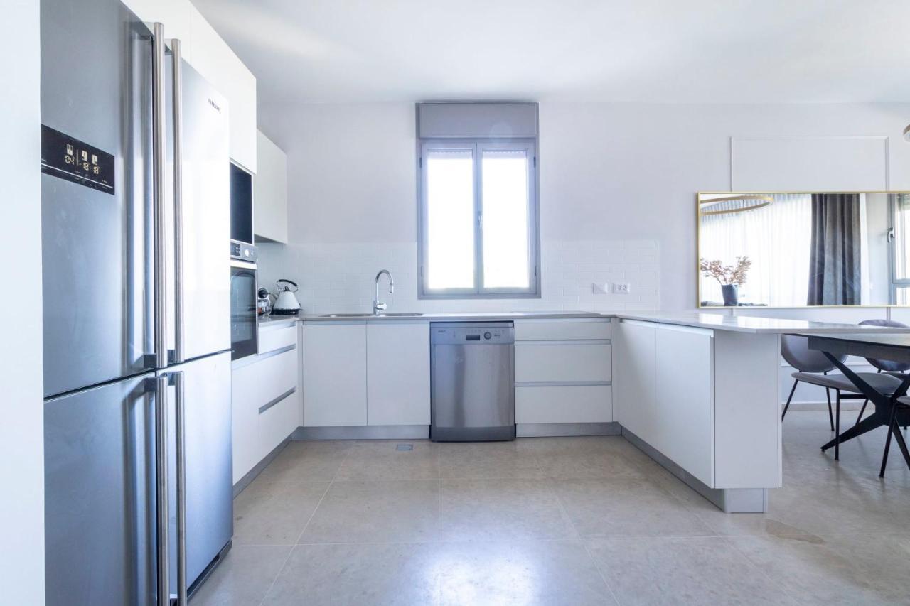 The Haneviim Suites - Isrentals Gerusalemme Esterno foto