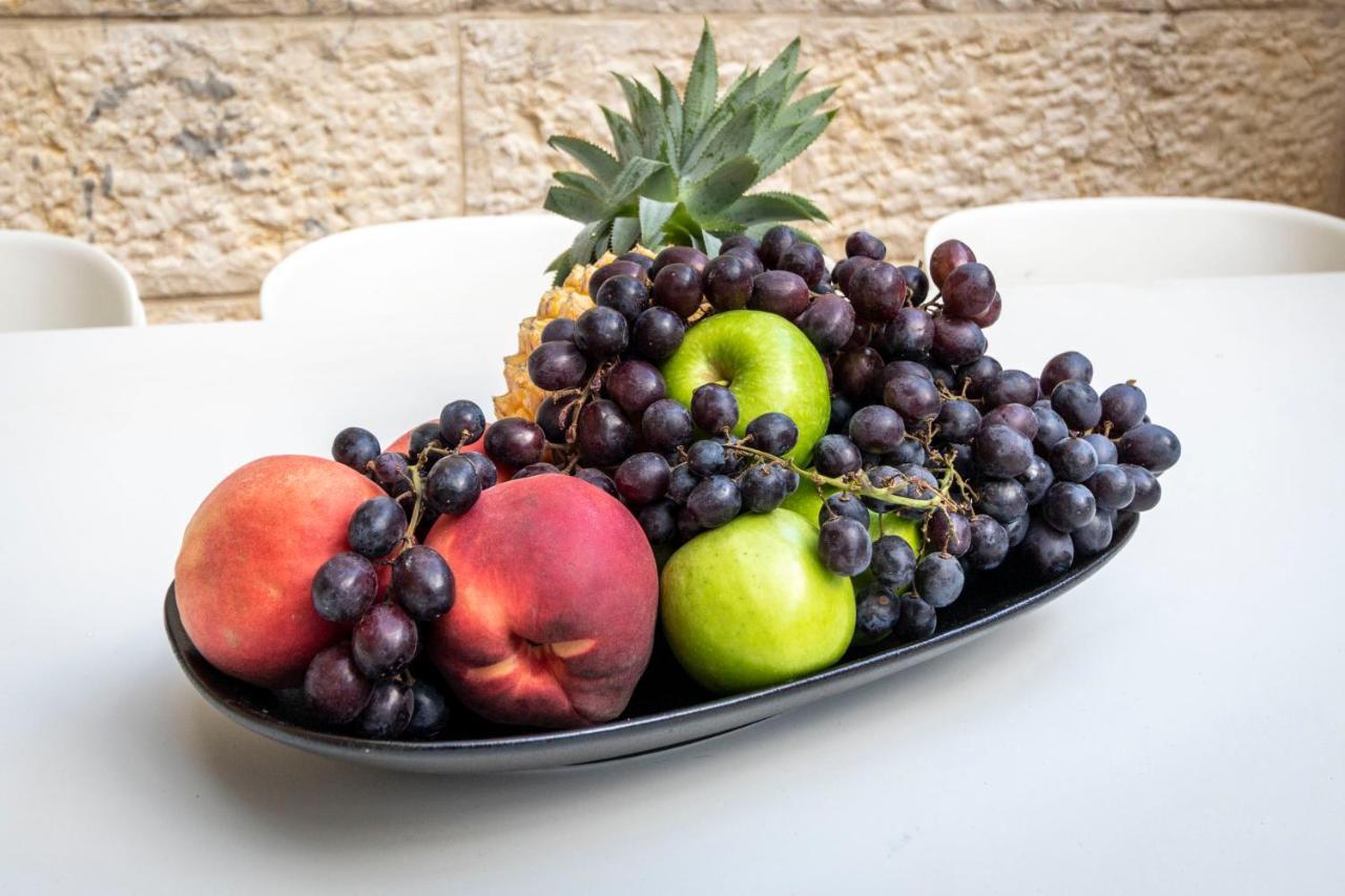 The Haneviim Suites - Isrentals Gerusalemme Esterno foto